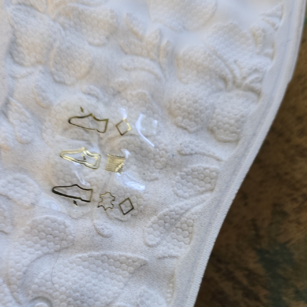 Roxy Classic White Lace-Up Sneakers - Picture 8 of 10